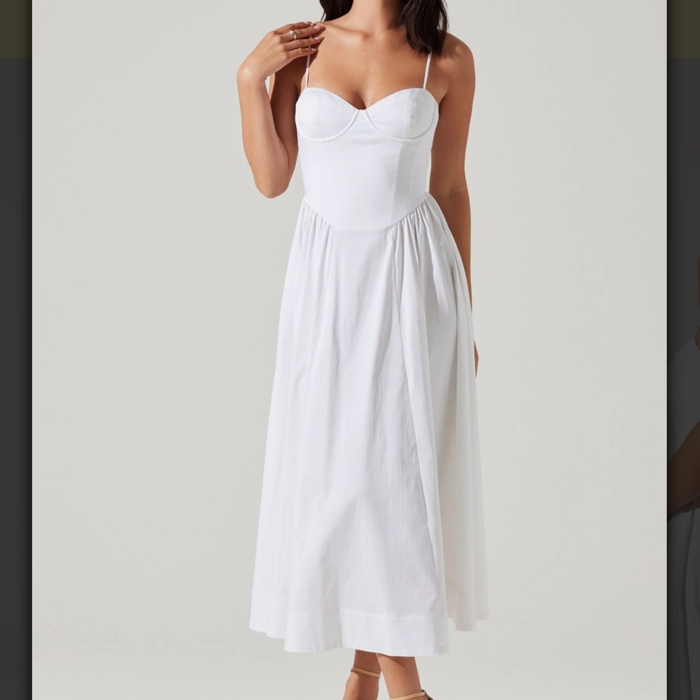 ASTR the label Bellamy Bustier Midi Dress